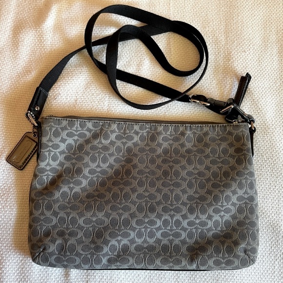 Coach Handbags - Coach crossbody
